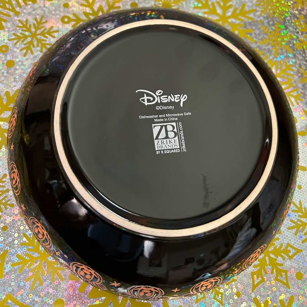 Disney Mickey Mouse Halloween Pumpkin Bowl - Picture 3 of 3